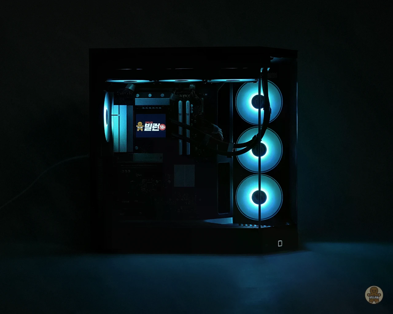 HYTE Y50 RGB 피치 블랙 [써보니] 진화한 어항케이스! 관련 이미지 52