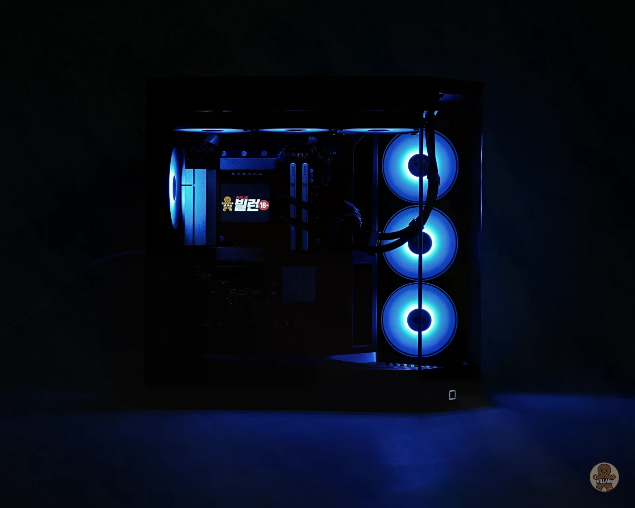 HYTE Y50 RGB 피치 블랙 [써보니] 진화한 어항케이스! 관련 이미지 48