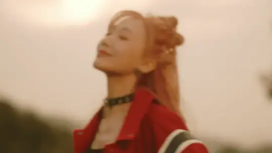 류수정 PINK MOON 티저 올라옴 관련 이미지 10